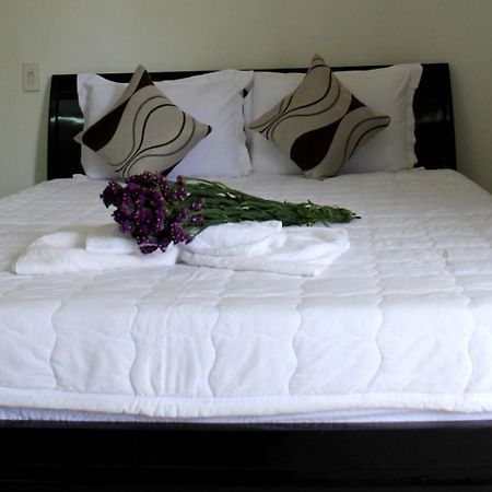 Phuong Tay Guest House Mui Ne Phan Thiet Exteriör bild